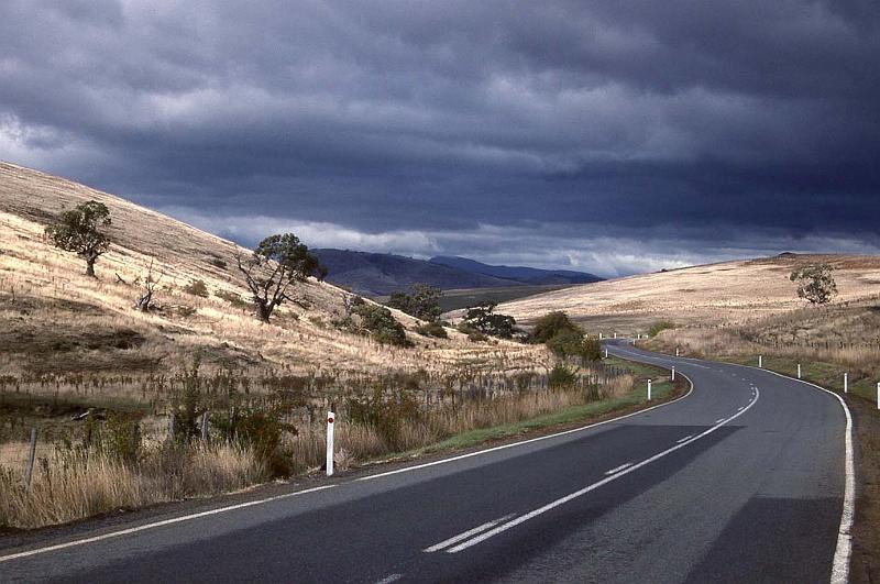 WT 0400 082-37 Australia.jpg